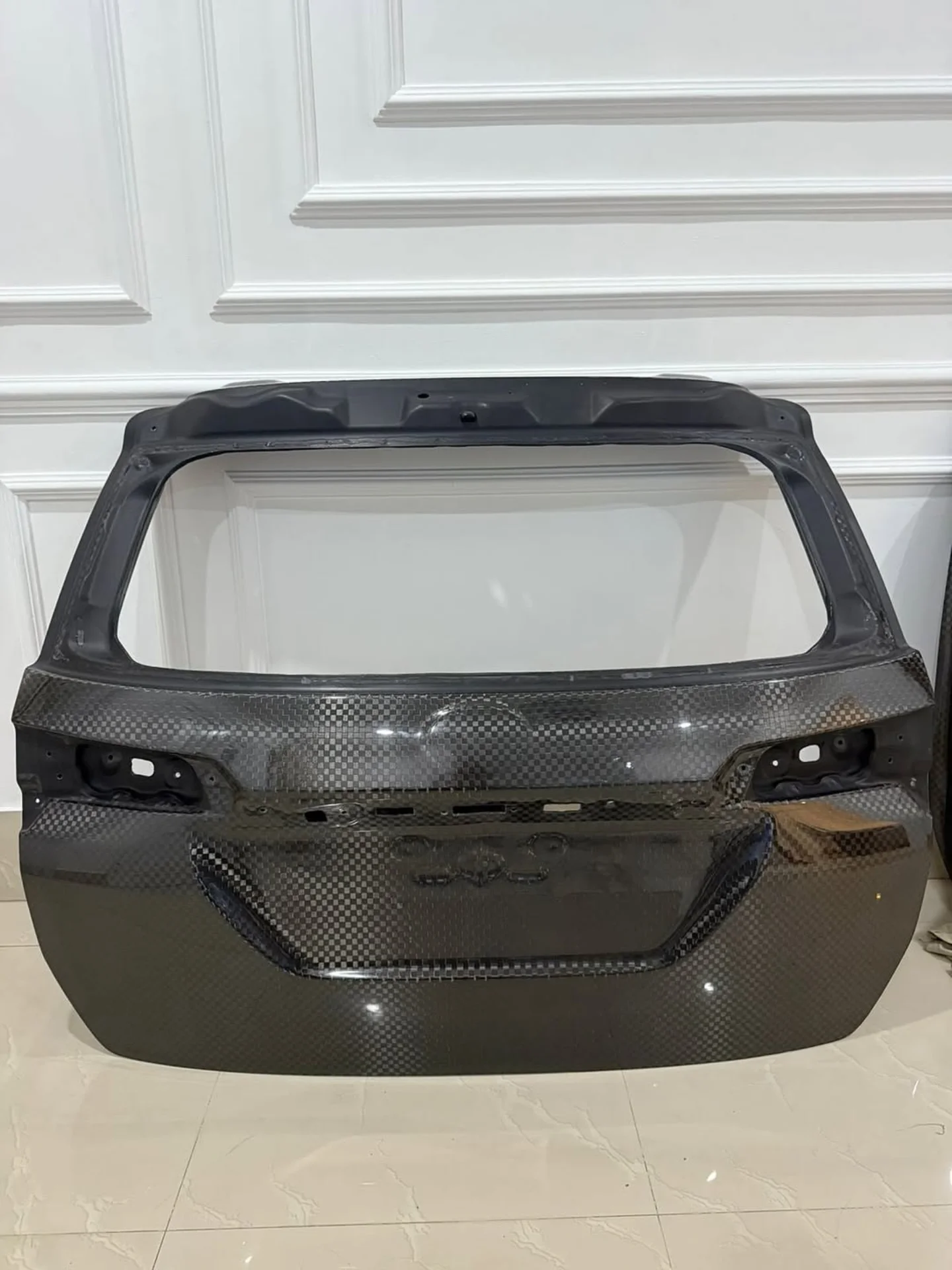 MCI KARYATAMA BAGASI CARBON FORTUNER VRZ/GR thumbnail 2