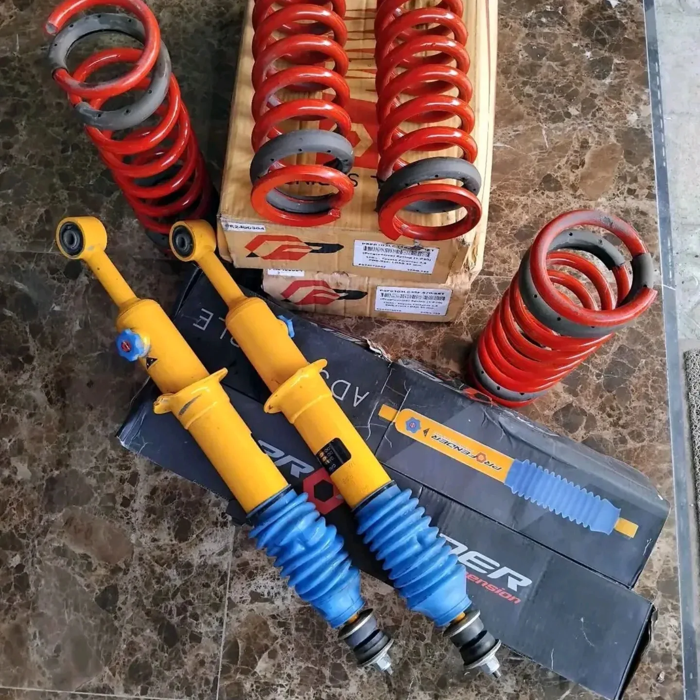 Profender & lowering kit  Ex Fortuner